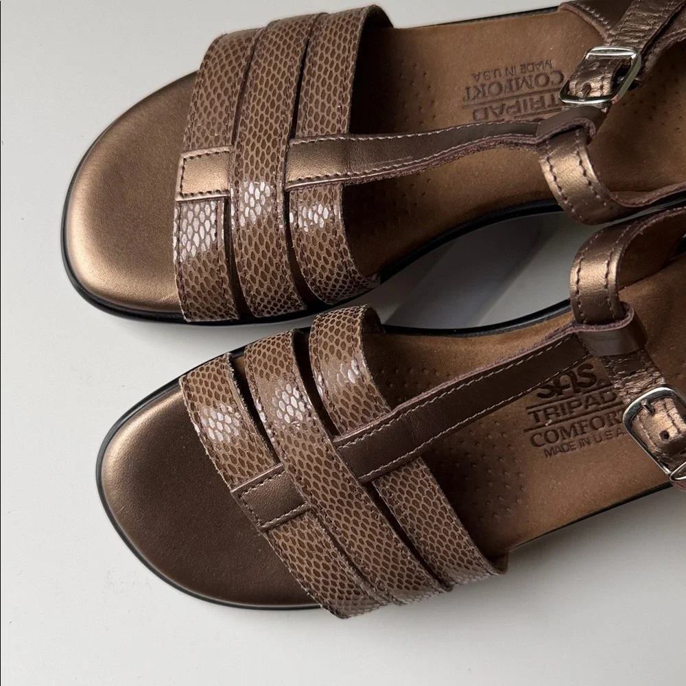SAS capri strap